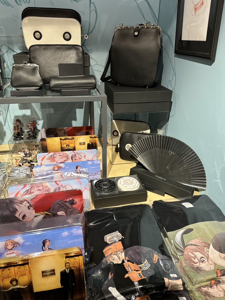 PEZ_info's tweet photo. 村田蓮爾 POP UP SHOP 京都
京都 蔦屋書店様で本日サイン会開催‼︎
村田先生久々の京都です。
時間に余裕があればキャンセル枠などでの当日参加受付可能です。
もしお近くで参加出来る方はお立ち寄り下さい。

https://t.co/dR04rEPVKP

#村田蓮爾　#京都蔦屋書店 https://t.co/JxH59IUXpg