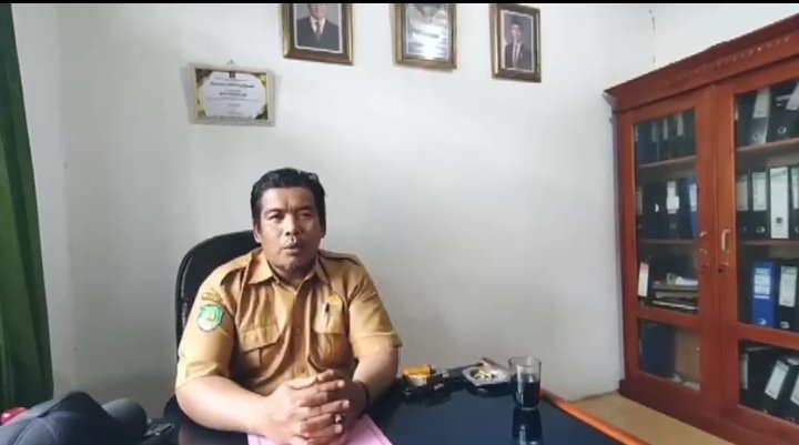 BUMDes Harapan Kita Kembang Seri Talang Empat Bengkulu Tengah bukti nyata potensi lokal jadi kekuatan ekonomi 
<a href="/YandriSusanto/">Yandri Susanto</a>
<a href="/ArizaPatria/">Ariza Patria</a>
<a href="/KemensetnegRI/">Sekretariat Negara</a>
#KementerianDesaPDT
#BPSDMKementerianDesaPDT
#BUMDesaKelolaKetahananPangan
#KerjasamaBUMDesaKDMP
#KerjaPendampjngDesaBerdampak