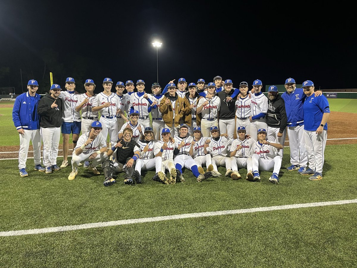 Page Patriots Baseball tweet media