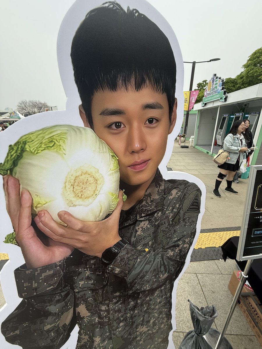 냥끼 tweet media