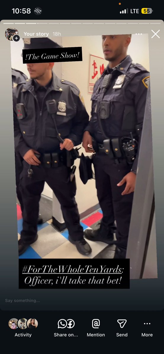 Justwantpriva_'s tweet image. @CCRB_NYC : this was a crime that several officers committed against a US citizen in a @NYCDHS @NYCHRA #sro #mens #homelessshelter.   3 videos that clearly depict the COMPLETE DISREGARD for that man's #constitutionalrights.  i need you to REMOVE THESE MEN FROM @NYPDPC now!