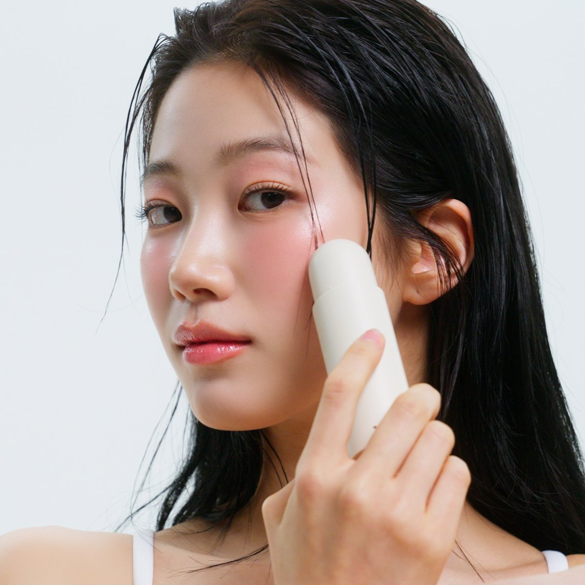 톰(THOME) tweet media