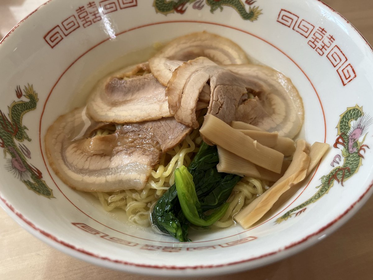 yuya_drums's tweet photo. 塩ラーメン。
久しぶりにラーメン作った。

#ゆうやメシ https://t.co/tgtULwE246