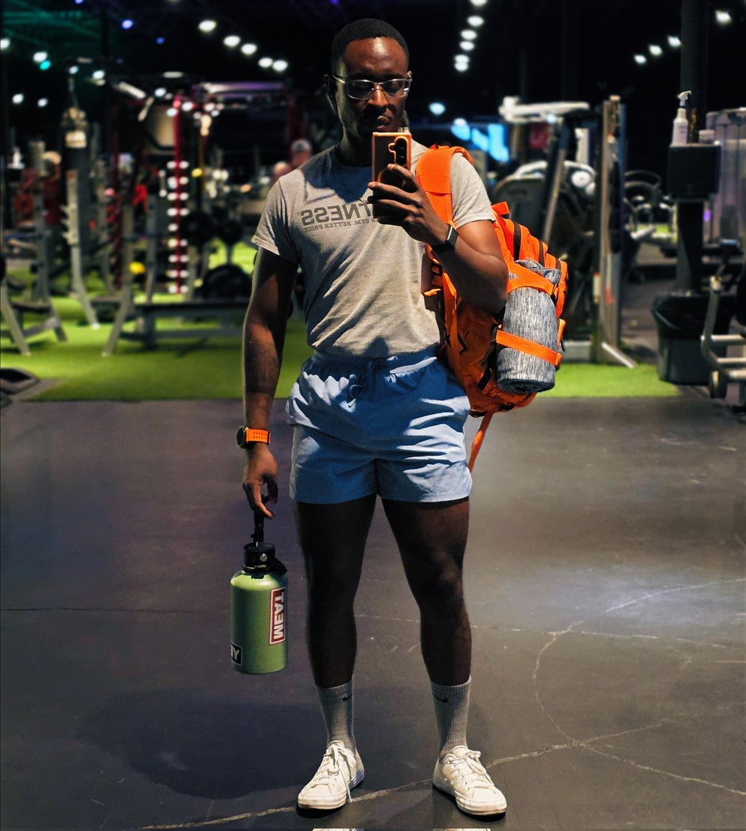 myronXAVR's tweet image. That's a wrap ✌🏾

#legday #happyfriday #gym #fitness #fit
                 instagram.com/p/DX0g_JYjFyJ/…