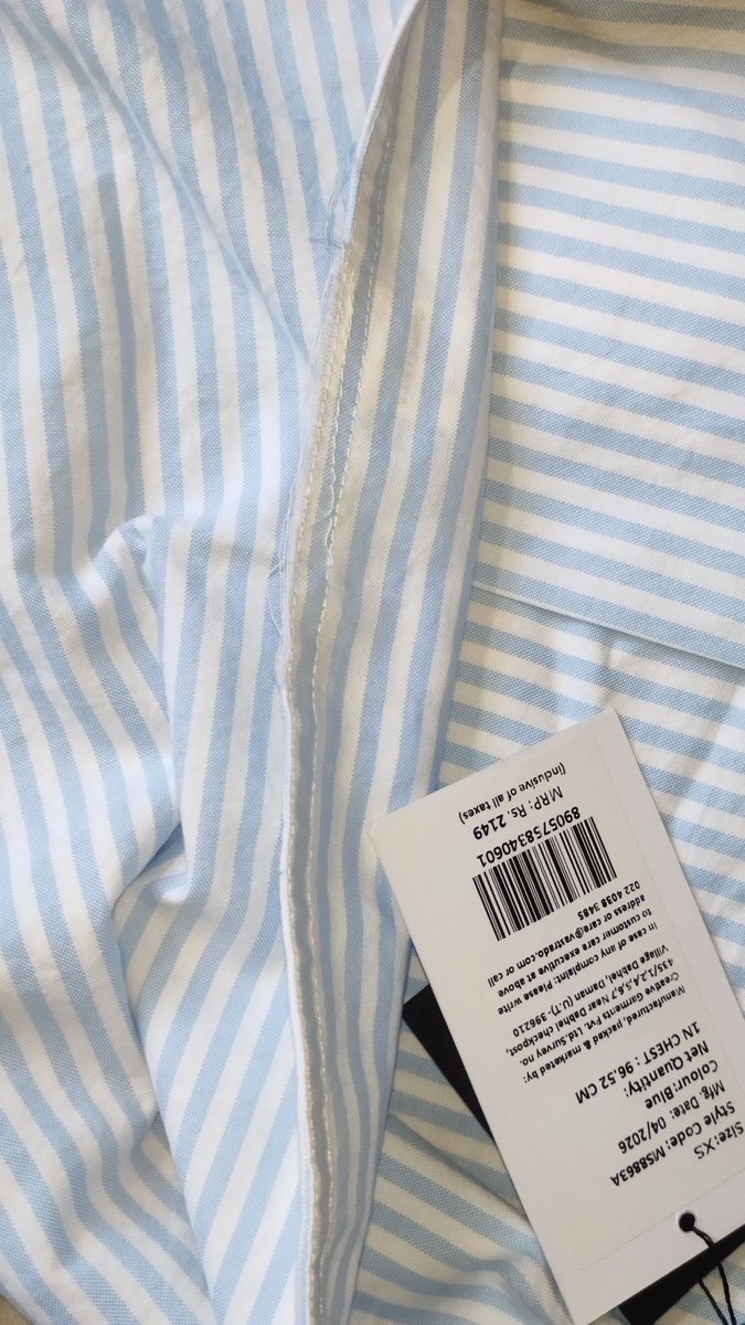 Sahilroy9263's tweet image. Dear Vastrado 
My order I'd:- 543200
Bought 3 shirts-1 good 👍, 1 replaced (still not dispatched), 1 defective (returned) not refunded. Disappointed-resolve ASAP. 
@Vastrado1 #customerservice #Disappointed