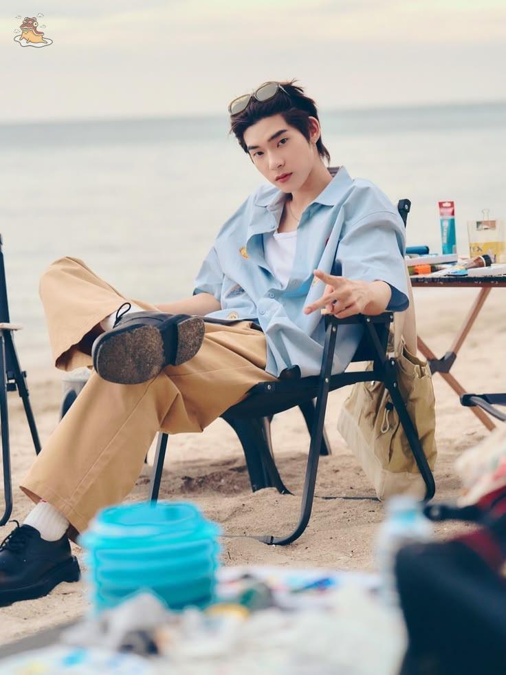 SOC-IE 💛 ˚☽˚.⋆ tweet media