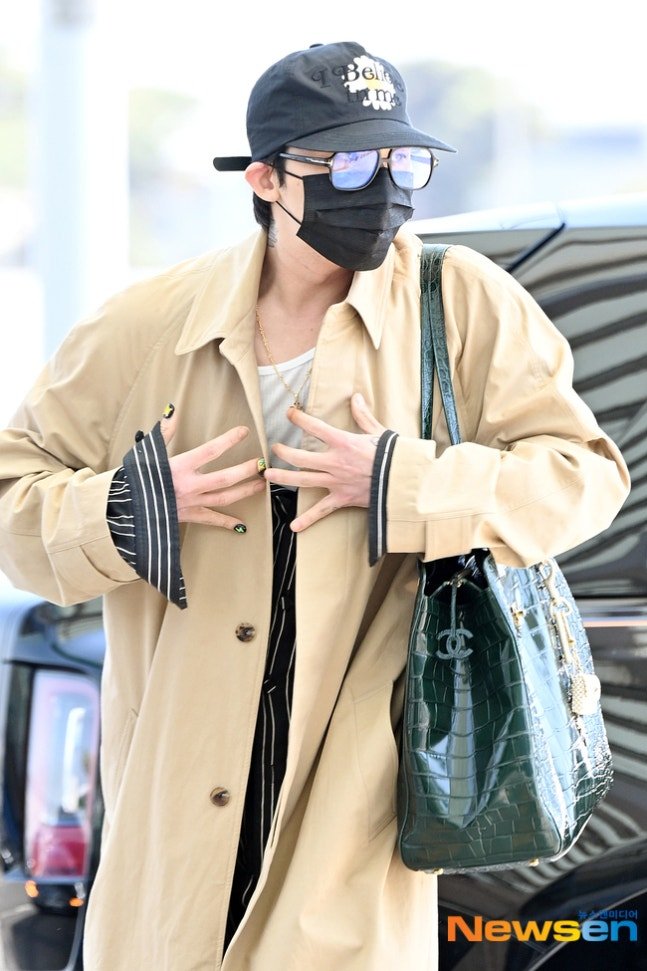 อาจุมม่าบ้าเกาหลี tweet media