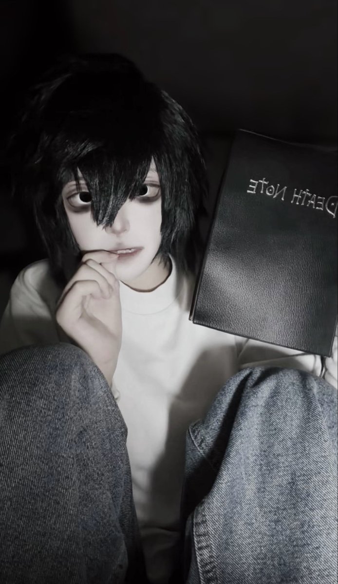 kk_yoll's tweet image. 라이토 노트 훔침
#L #deathnote