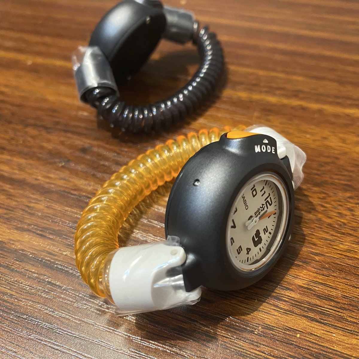 【店舗在庫状況】2026/05/02

CASIOサ時計オレンジ、ブラック在庫有り〼
¥16,500(税込)

よろしくどーぞ

fukuoka-tenshodo.com/search?type=pr…