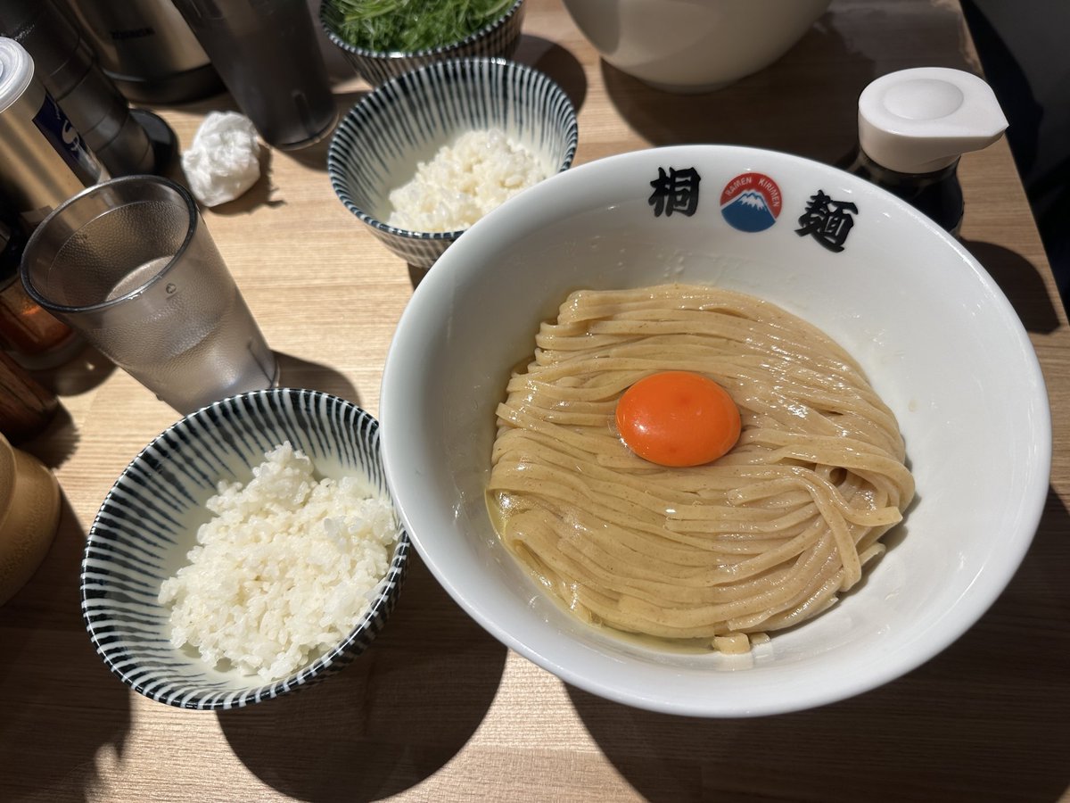 ライカ tweet media
