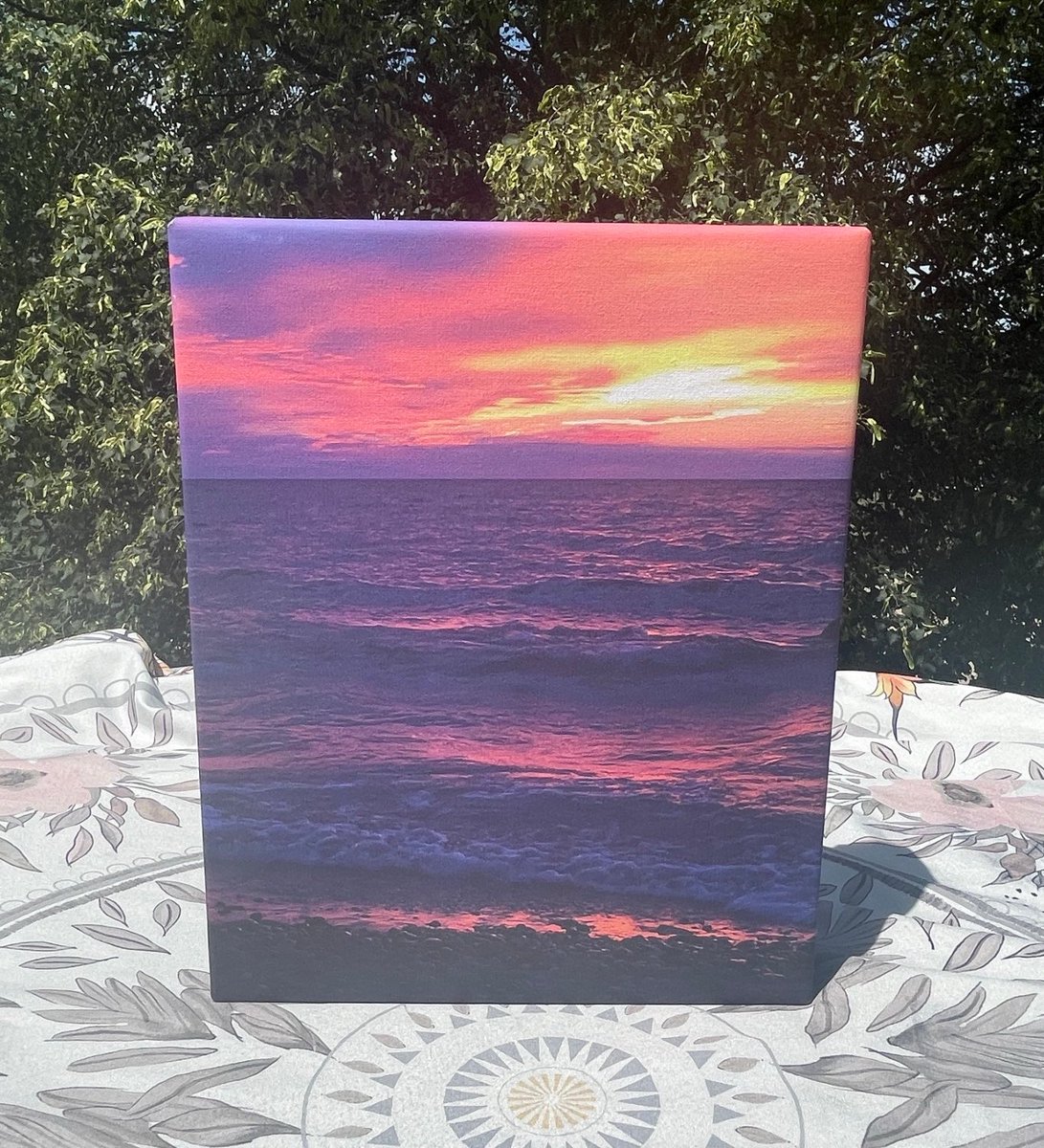 PeacefulMeKT's tweet image. Canvas Beach Sunset Photography @Etsy Peaceful Me Design #LakeMichigan #SunsetPhotography #BeachHomeDecor #Midwest peacefulmedesign.etsy.com/listing/783320…