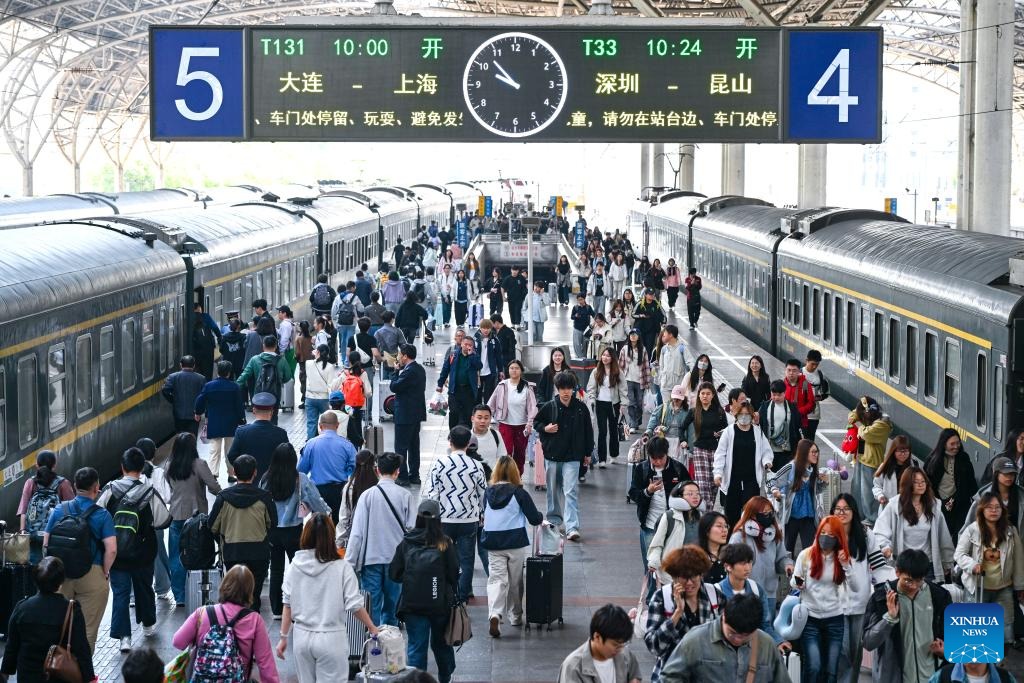 VoiceofPD's tweet image. China's transportation network sees travel peak on first day of May Day holiday
#China #transportation #travelpeak #MayDayholiday
More pics: en.people.cn/n3/2026/0502/c…