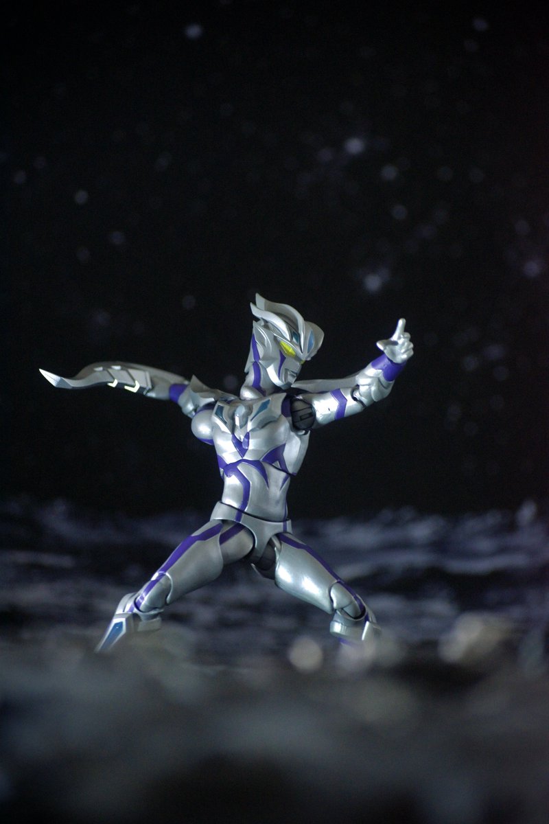 ZGMFyou1210g's tweet image. 月面でゼロビヨンド( *¯ ꒳¯*)

 #玩基地ｰガンベースｰ
 #ジオラマ
 #ウルトラマンゼロ