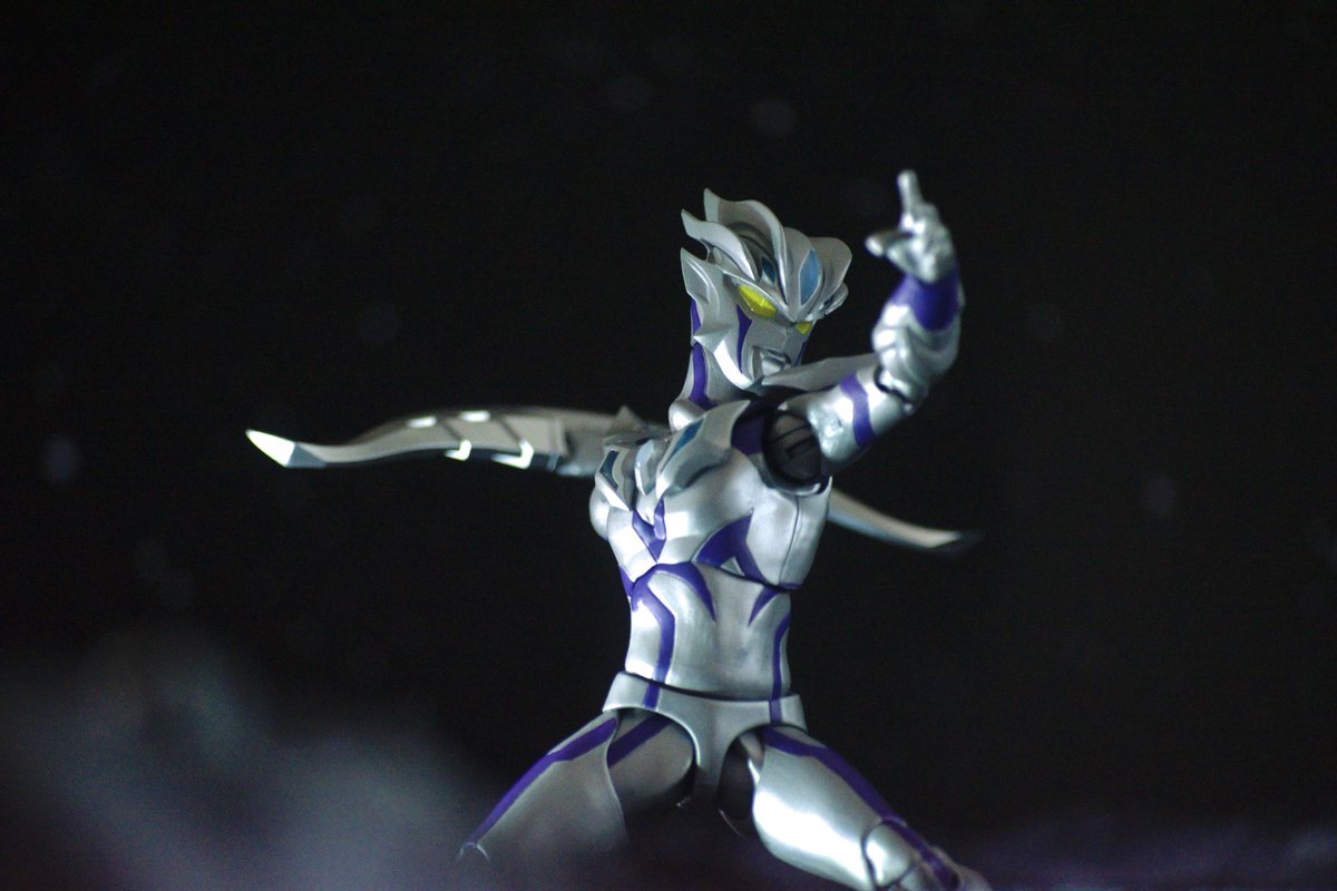 ZGMFyou1210g's tweet image. 月面でゼロビヨンド( *¯ ꒳¯*)

 #玩基地ｰガンベースｰ
 #ジオラマ
 #ウルトラマンゼロ