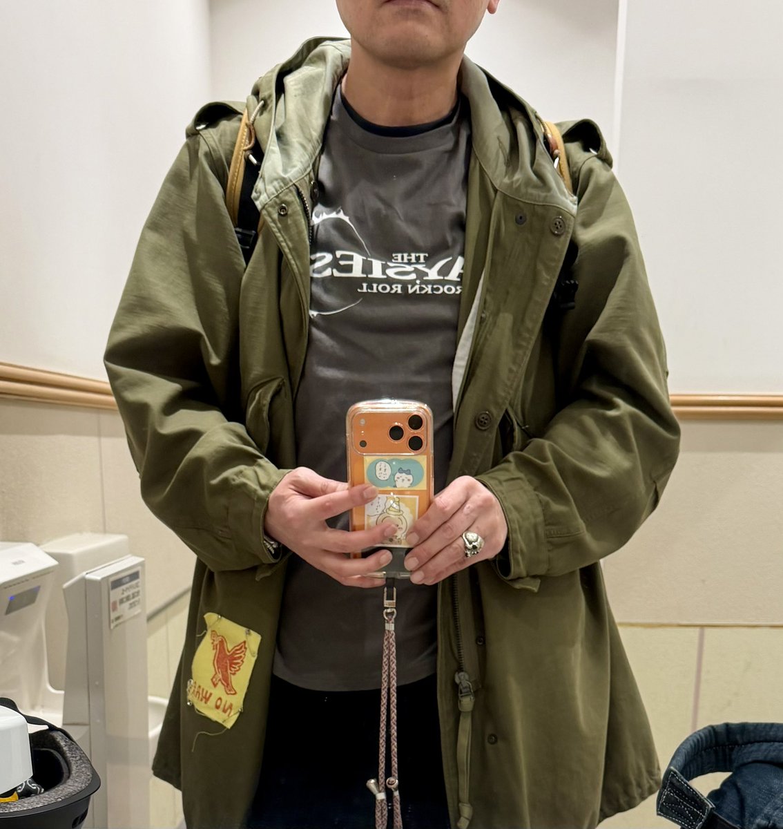 Charlie 山 tweet media