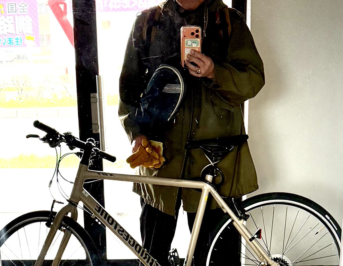 Charlie 山 tweet media