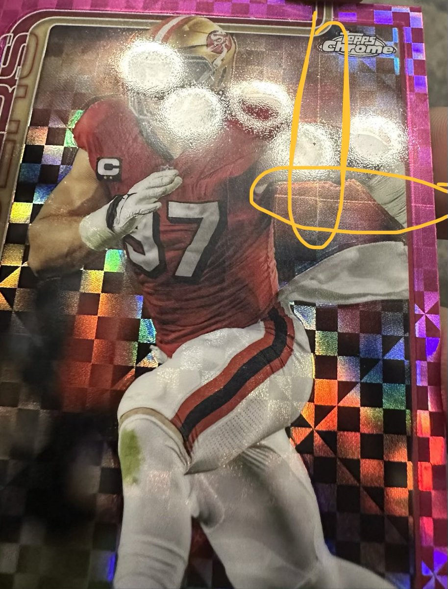 BlanchasaurusX's tweet photo. @Topps I spent $460 on 4 2025 Chrome Football mega boxes and they almost all looked like this right out of the packs…Dings, huge print lines and loads of orange peel on the finish. Never been so disappointed with  a @Topps product. https://t.co/u9kx48a0dR