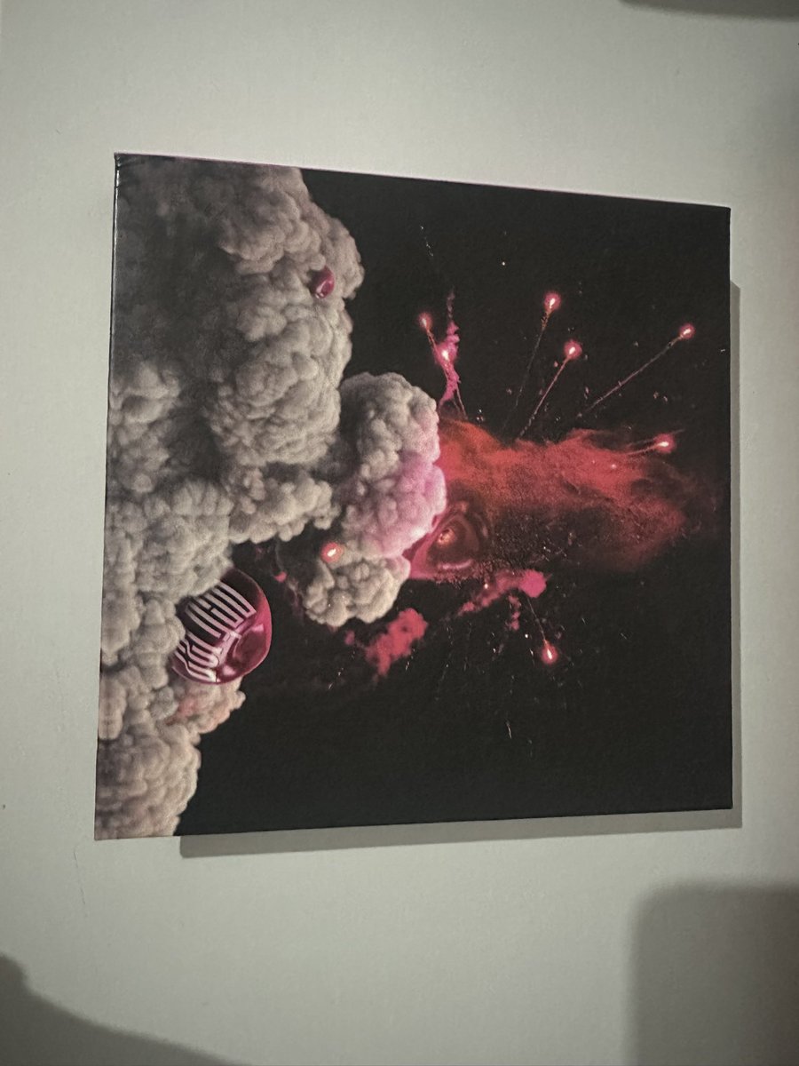 minkivsn_'s tweet photo. FEEDBACK POSITIVO para o @8oootd!! ★

Gente, estou completamente APAIXONADA nesse álbum. Ver o meu Marquinhos nessa era é algo que aquece muito meu coração! Obrigada pelo cuidado e pelos mimos maravilhosooosss, Nic!! Sou apaixonado pela Kuromi e por esse álbum! ;((🤍 https://t.co/nPxtgmpi5s