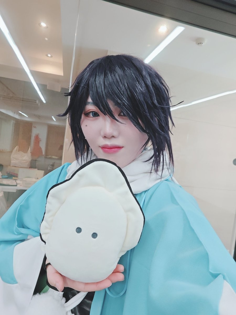 あかり tweet media