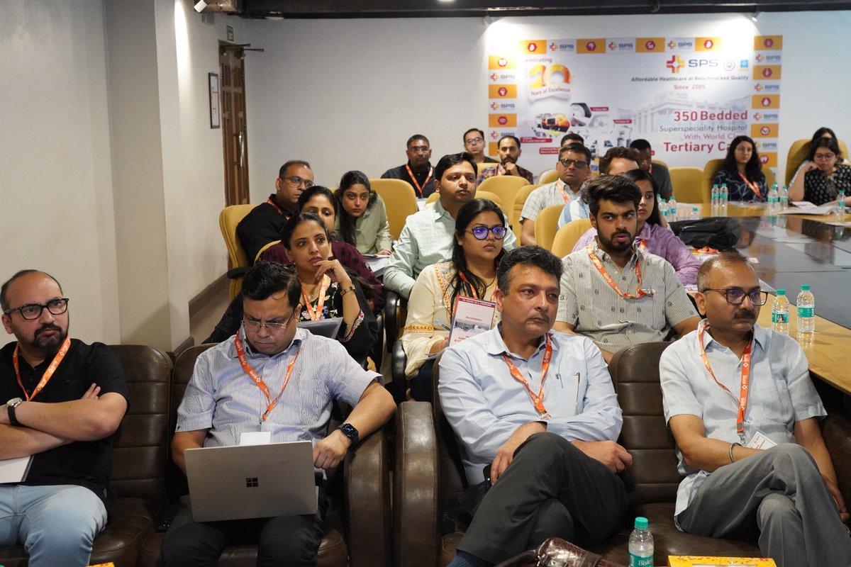 CLUE_Courses's tweet photo. 📷Glimpses from EASYVENT MECHANICAL VENTILATION  Course | 26th April 2026📷
Successfully conducted an engaging and hands-on  EASYVENT MECHANICAL VENTILATION COURSE session at SPS Hospitals Ludhiana . https://t.co/8l3BHDjNNC