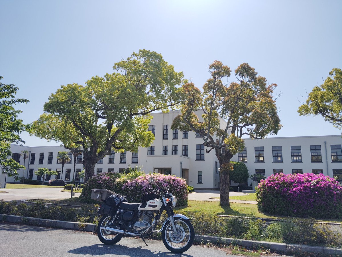 Halcyon0907's tweet photo. GWツーリング初日午前。瀬田唐橋、琵琶湖あのベンチ、関ヶ原開戦場。
＃エストレヤ https://t.co/wLbnKNce12