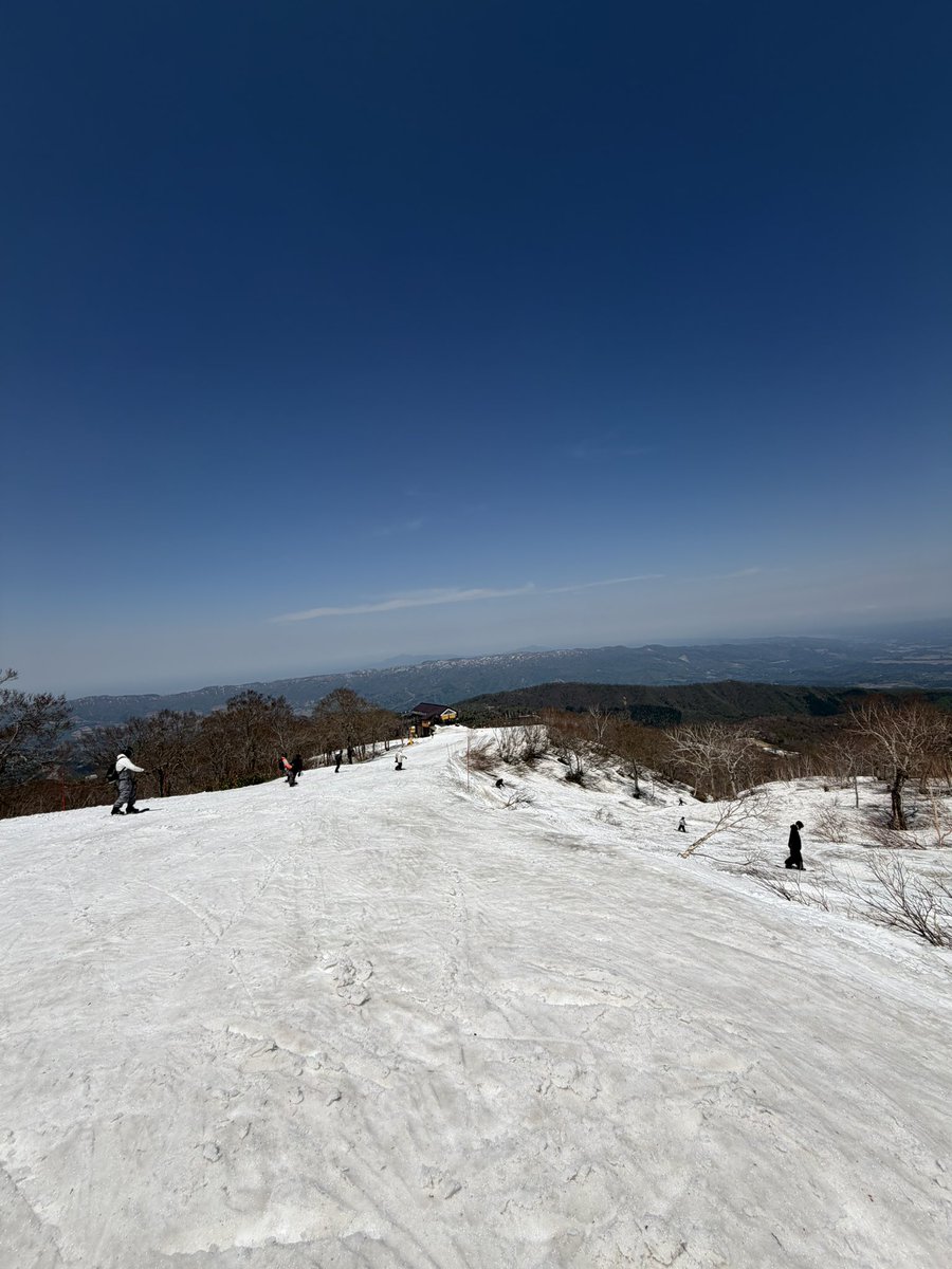 bt_mashiro's tweet photo. 🏔️🏔️🏔️🏔️ピクニック日和🏔️🏔️🏔️🏔️ https://t.co/OV176QD5Co