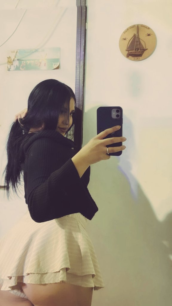 MariaElena2703's tweet photo. 😙 https://t.co/Twv3swQS0q
