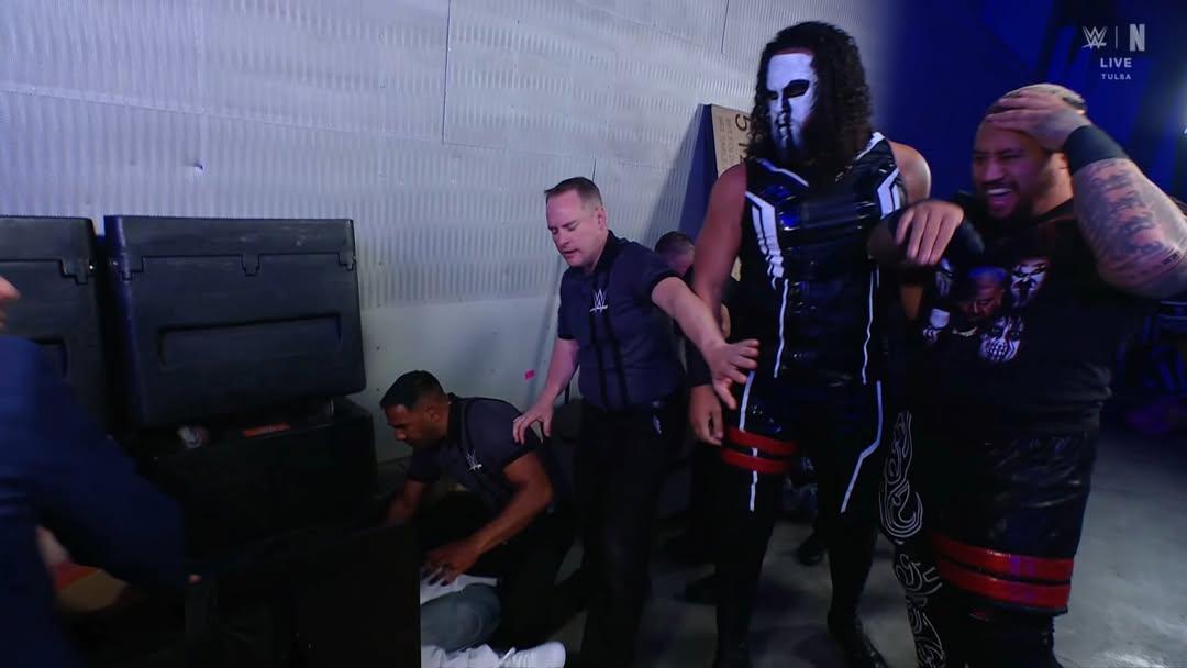 PanaiSunad97219's tweet image. 😤 TALLA TONGA &amp;amp; SOLO SIKOA ATTACKED JACOB FATU &amp;amp; ROYCE KEYS | SMACKDOWN 2026 MAY 01 🔥

#SmackDown #FridayNightSmackDown #WWE