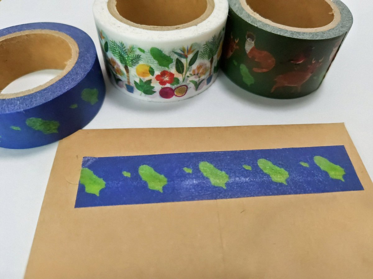 necokeme's tweet photo. ＼新商品のお知らせ／
八丈島マスキングテープ『ハチマス』-八丈島と小島-
15mm幅タイプです

民芸あき様（@mingeiaki）、むかしのとみじろう様（@oldtomijiro）で取扱っていただいています

@八丈島 https://t.co/IMXZQDVWUx