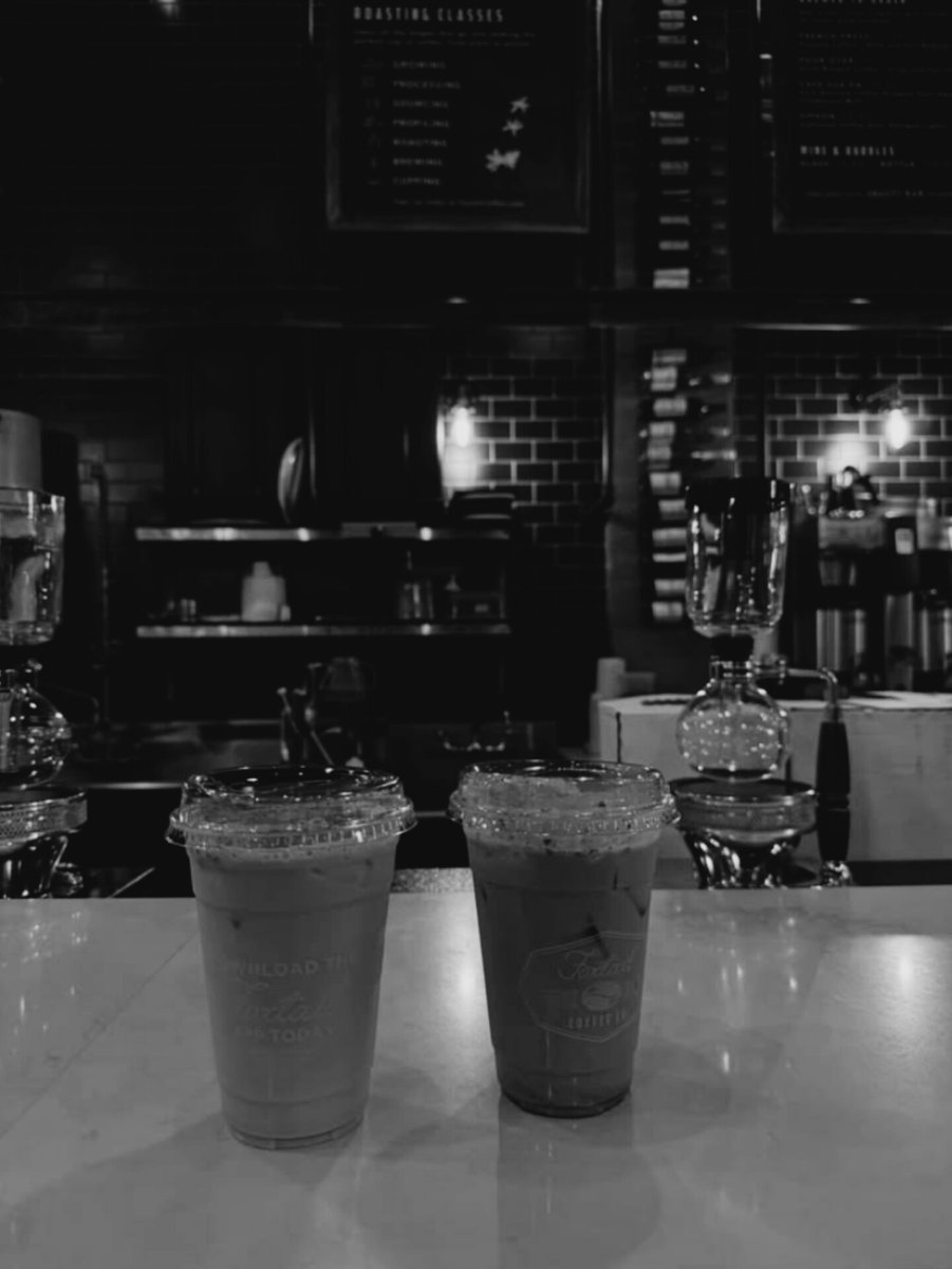 ofbethanys's tweet photo. @TamagoPost ️️
BETHANY, 1999
Habis dua cup kopi, pelampiasan kangen seseorang daripada mabuk. Kalian kalau kangen orang biasanya ngapain? 

️️ https://t.co/7pPJqPgVvT
