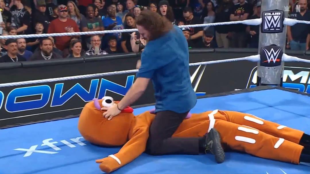 PanaiSunad97219's tweet image. 😭 TRICK WILLIAMS INTERRUPTED WHEN SAMI ZAYN AND PUT X SIGN ON FOR THE DUMMY 💥 | SMACKDOWN 2026 MAY 01 🔥

#SmackDown #FridayNightSmackDown #WWE