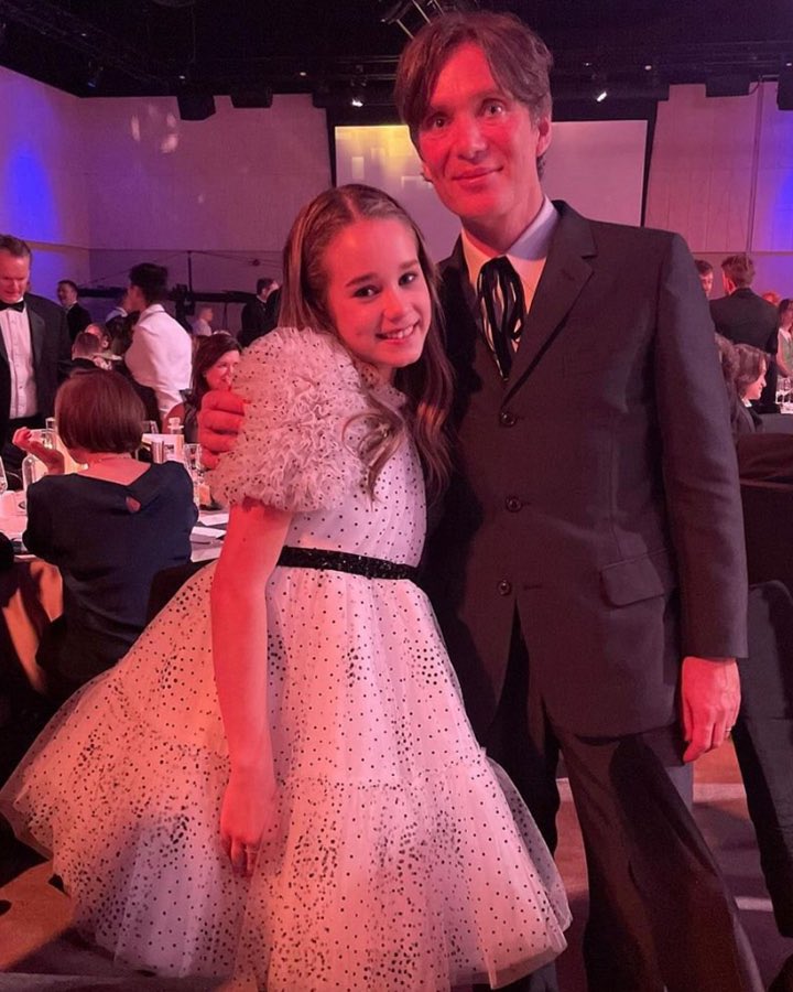 rarecillian's tweet photo. the girl dad stance please- https://t.co/2Tpr6tKoZx
