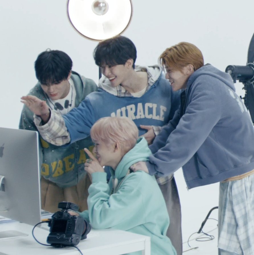 ꒰ఎ 띵킹 ໒꒱ tweet media