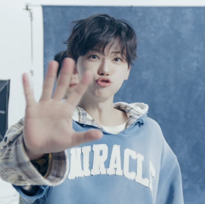 ꒰ఎ 띵킹 ໒꒱ tweet media