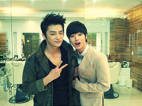 서인국 | Logan tweet media