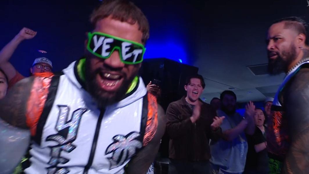 PanaiSunad97219's tweet image. THE USOS vs SOLO SIKOA &amp;amp; TALLA TONGA ( THE MFT ) 💥 | SMACKDOWN 2026 MAY 01 🔥

#SmackDown #FridayNightSmackDown #WWE