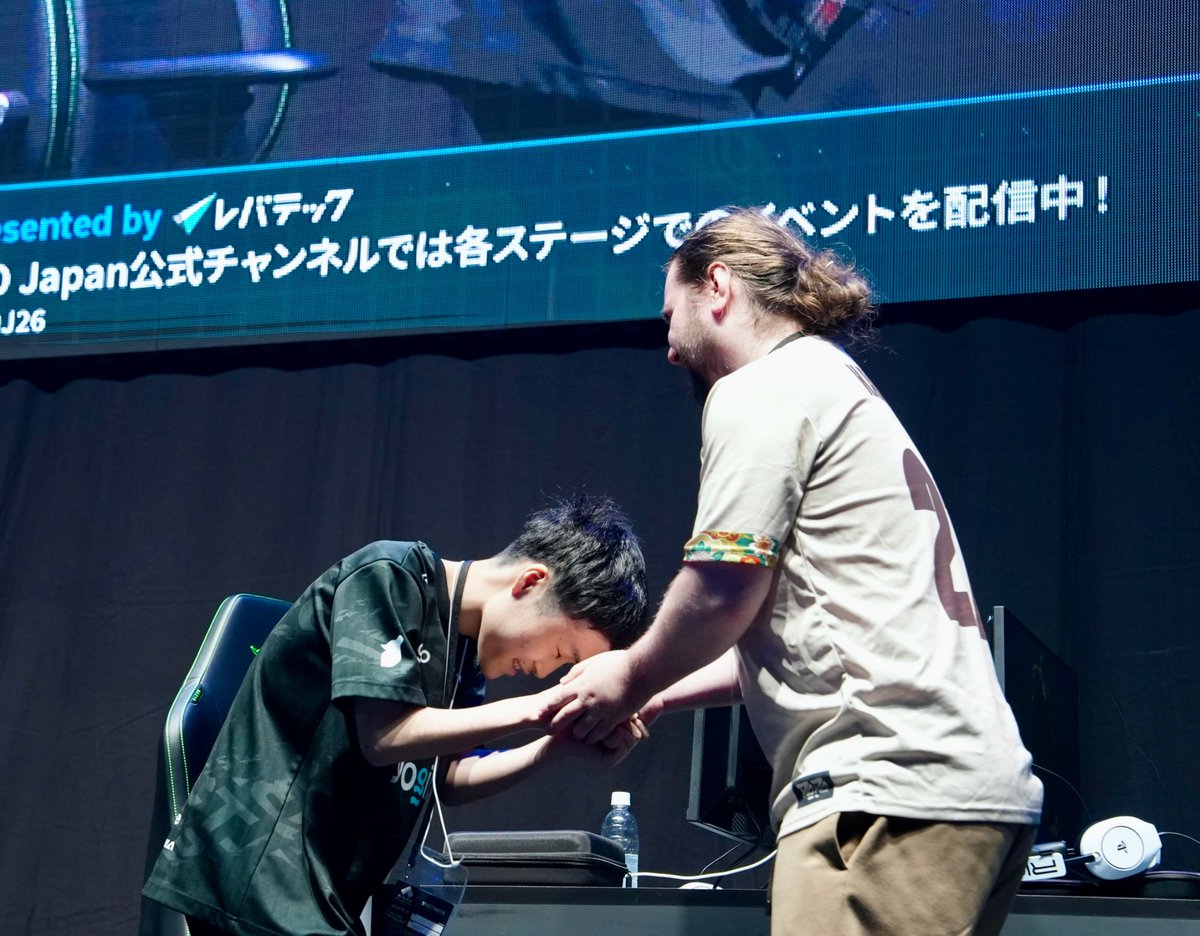 REJECT esports tweet media