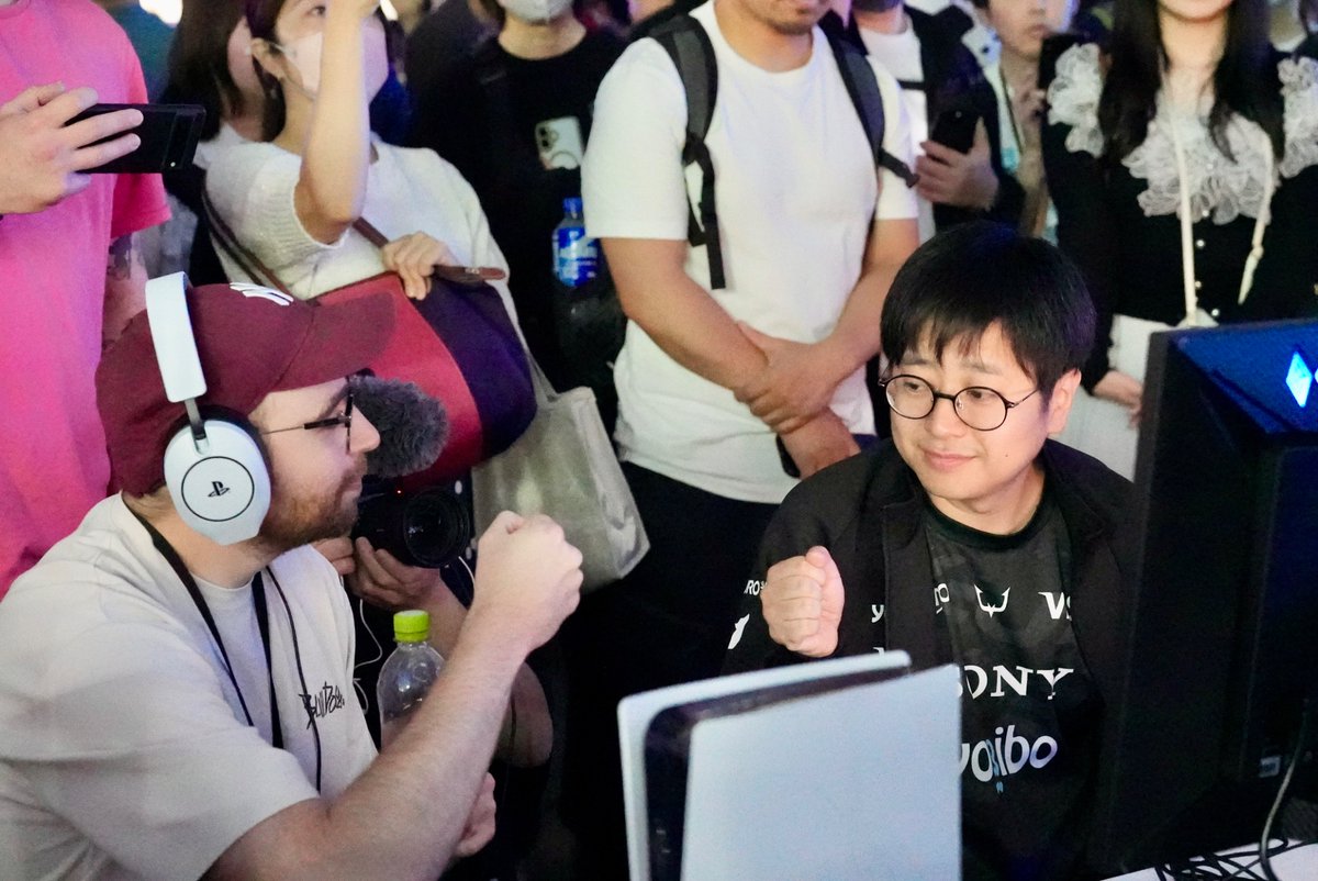 REJECT esports tweet media