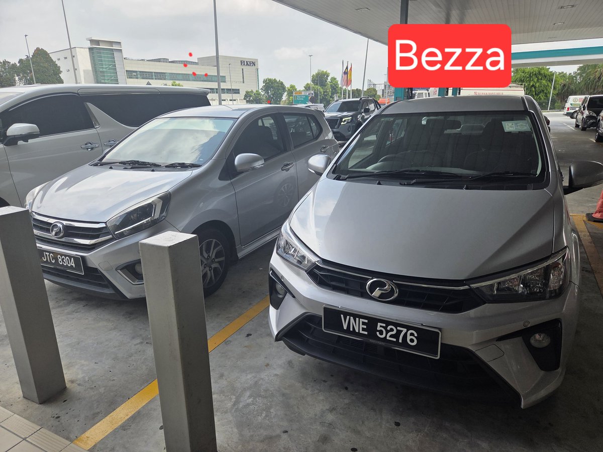 motorzooltd's tweet photo. マレーシアのﾅﾏﾎﾟｶｰ
レンタカーでﾅﾏﾎﾟｶｰBezzaを借りた。
メチャクチャなめられ、煽られ、
格差を身をもって学んだ。

ダサいし、遅いし
まあ納得なんだけども。 https://t.co/m4MhXVmIuQ