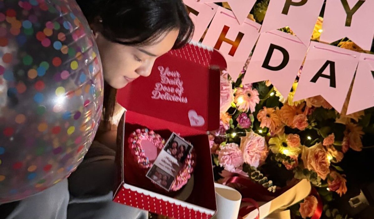 bankchaos39's tweet photo. หัวแถวก็มา #Pinadayy เอ็นดูวววว~ 🥰

#HappyCCday2026
#CherprangAreekul https://t.co/sLAWYoe8Oh