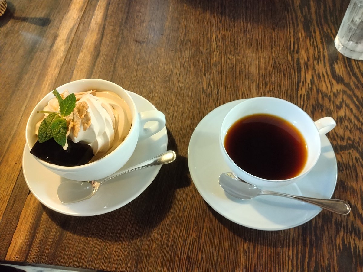 daisuke56061611's tweet photo. 徳島らしく無いランチ
#COFFEEWORKS https://t.co/KgCxz31yv9