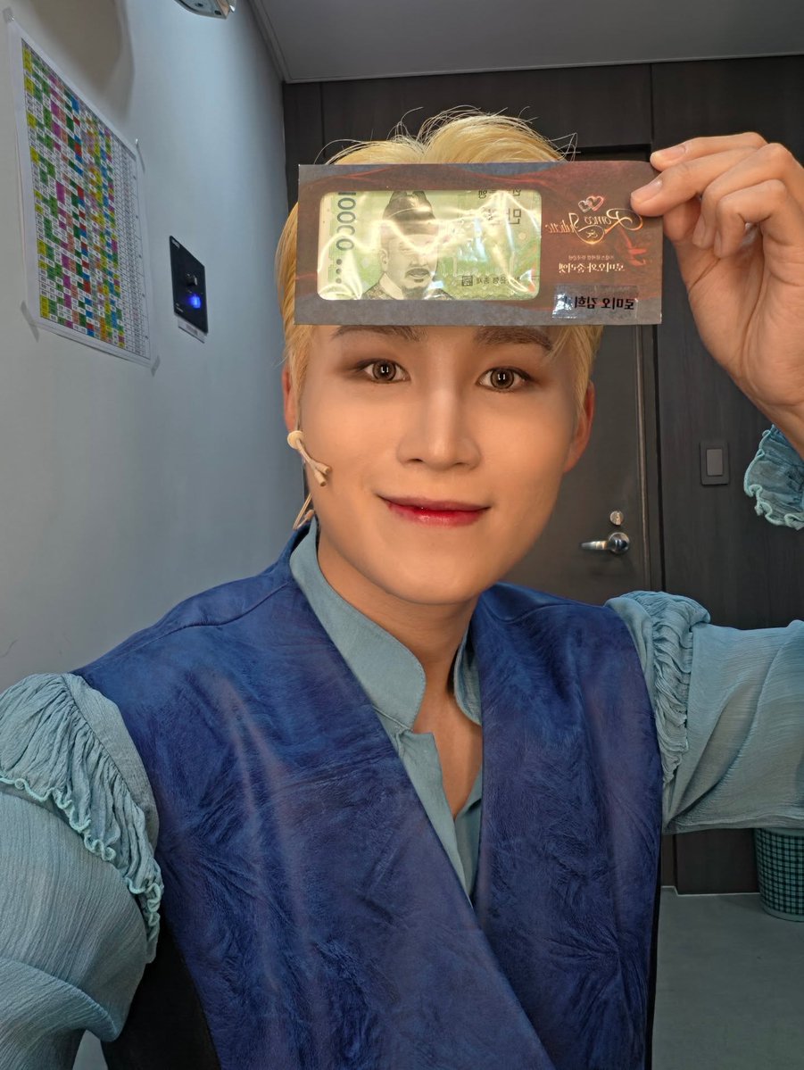 희 tweet media