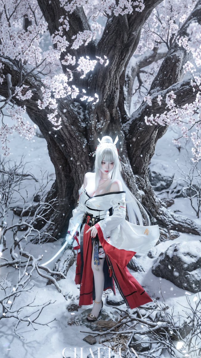 緋雪 | Hiyuki ❄️✨
- Wuthering Waves -
°❀⋆.ೃ࿔*:･°❀⋆.ೃ࿔*:･

#WutheringWavesCosplay #HiyukiCosplay #鳴潮   #WutheringWaves