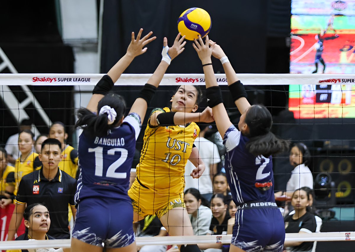tiebreakertimes's tweet photo. UST outlasted Bacolod Tay Tung in a five-set thriller to complete a perfect run and win the #SGVIL Rising Stars Cup Division 1 title

#ReadMore 👉 https://t.co/cUxuxYyfGH

📸 Roman Prospero/SSL https://t.co/52Pre8h9X9