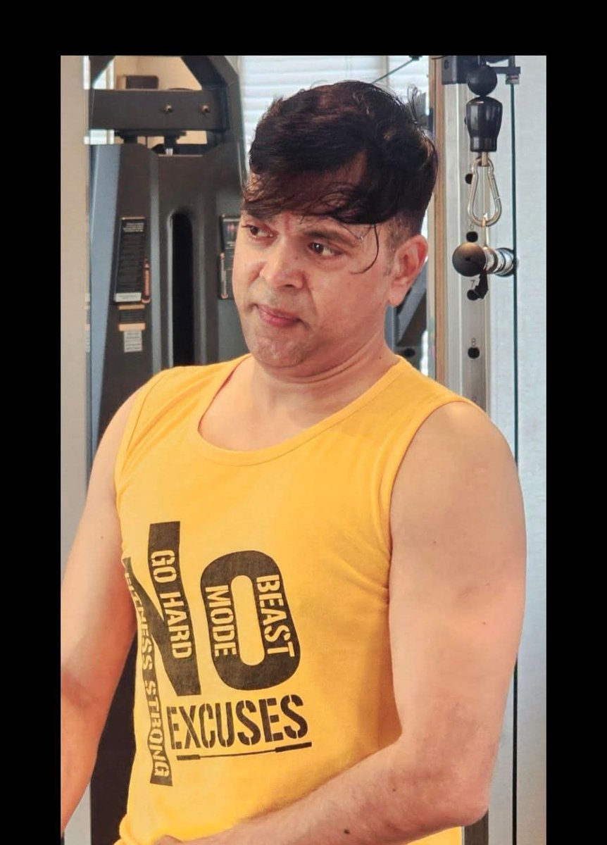 AllahabadiAkp's tweet image. ... जागृत होने का अर्थ है अपनी शून्यता को महसूस करना, अर्थात् अपनी पूर्ण यांत्रिकता और अपनी पूर्ण असहायता को महसूस करना... जब तक मनुष्य स्वयं से भयभीत नहीं होता, तब तक वह अपने बारे में कुछ नहीं जानता....

#journey #spiritualawakening #silence #lifelessons #life