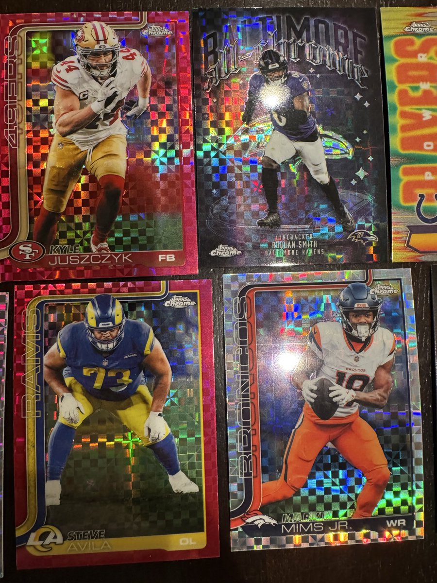 RJMata's tweet photo. Just opened first Topps chrome mega box https://t.co/pfrRhIgQcQ