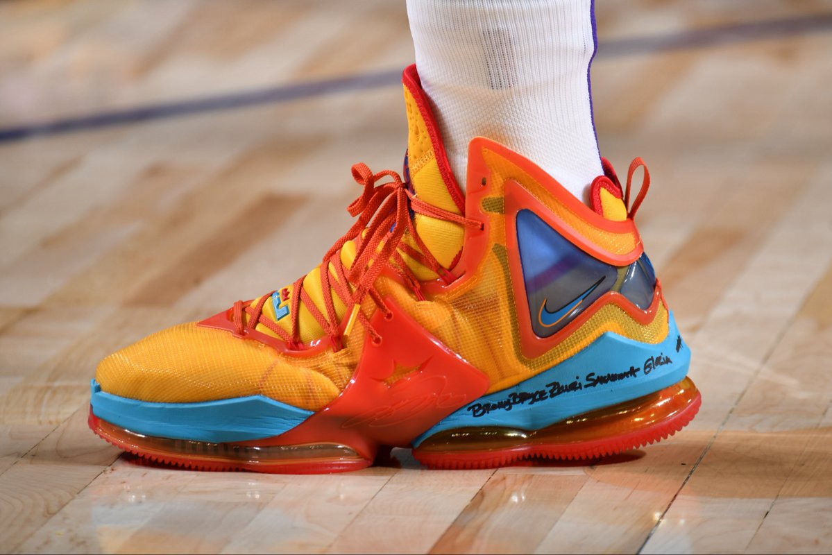 SLAM Kicks tweet media