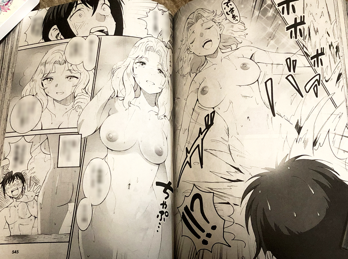 中身はこんな感じ。B地区も出てるよ🥰
あとは僕の趣味で、尻もいっぱい出してます。
作画上(たくさん出るキャラとか)、原作版の挿し絵よりも一部衣装を簡略化したりしています🫡
キャラ原案のないキャラは僕がデザインしています👍 