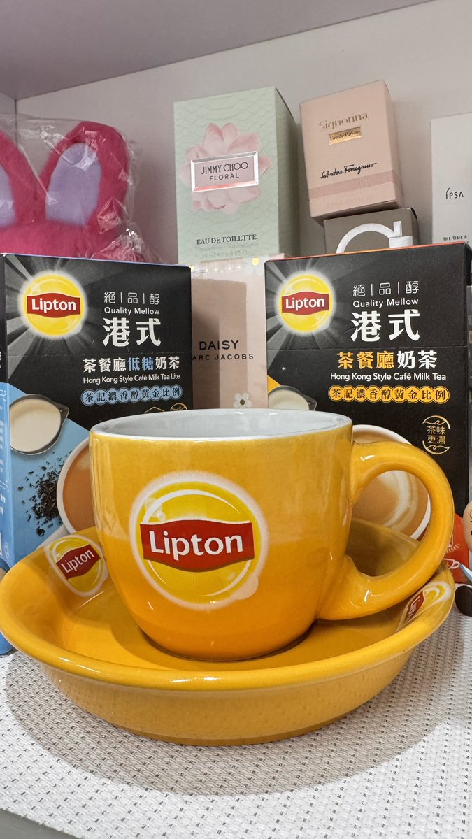魔力橋 ラミキューブ 香港地道美食ラミキューブ Liptonカップ 九龍城砦