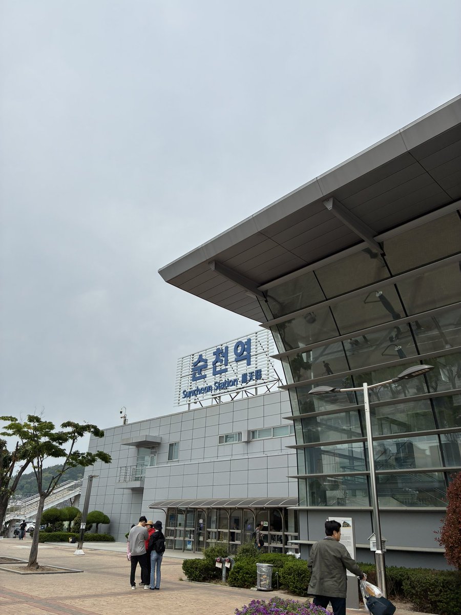 래피드 tweet media
